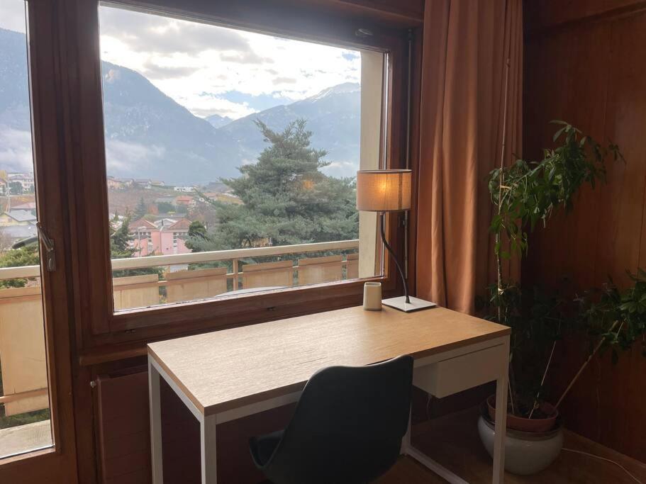 Besso Miège Spacieux, situation idéale pour visiter le Valais