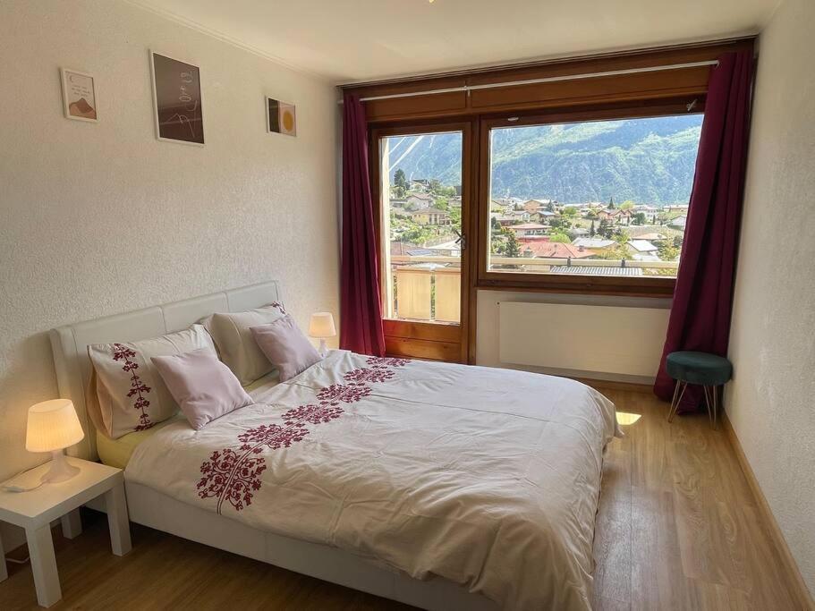Besso Miège Spacieux, situation idéale pour visiter le Valais