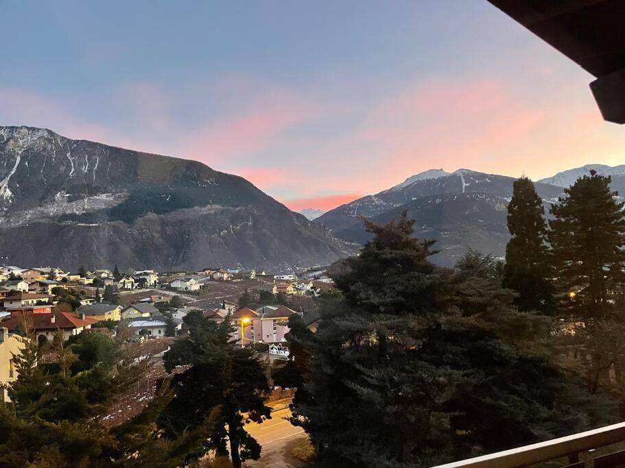 Besso Miège Spacieux, situation idéale pour visiter le Valais