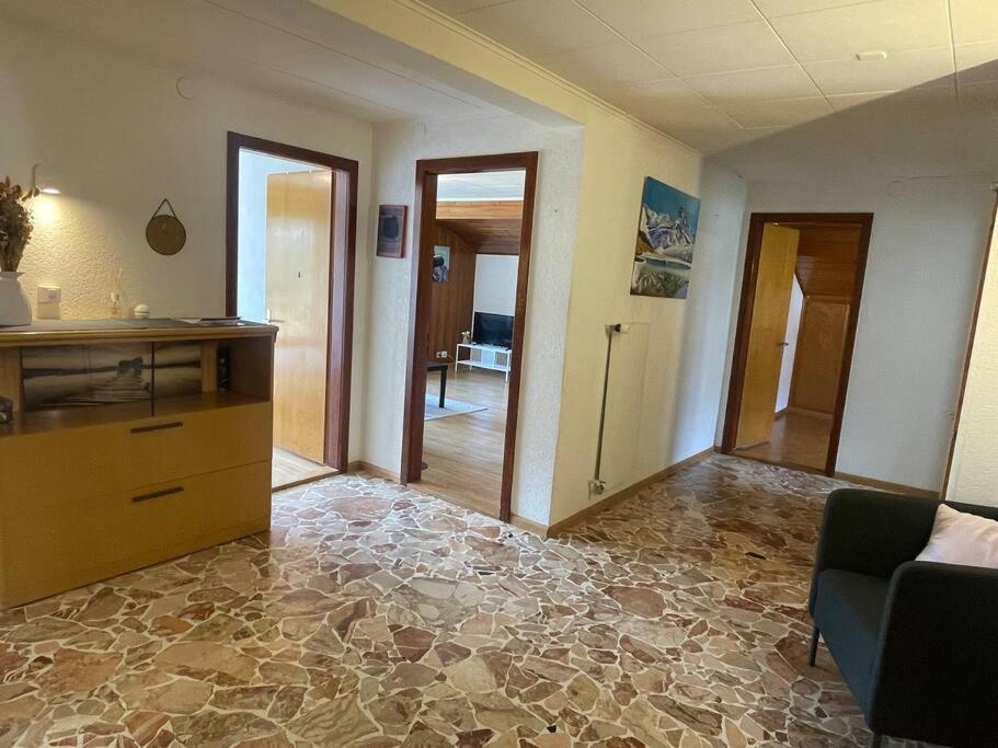 Besso Miège Spacieux, situation idéale pour visiter le Valais
