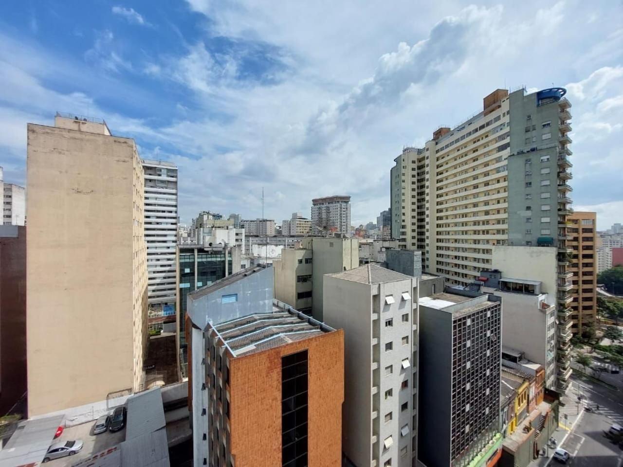 Studio novo junto a liberdade com garagem
