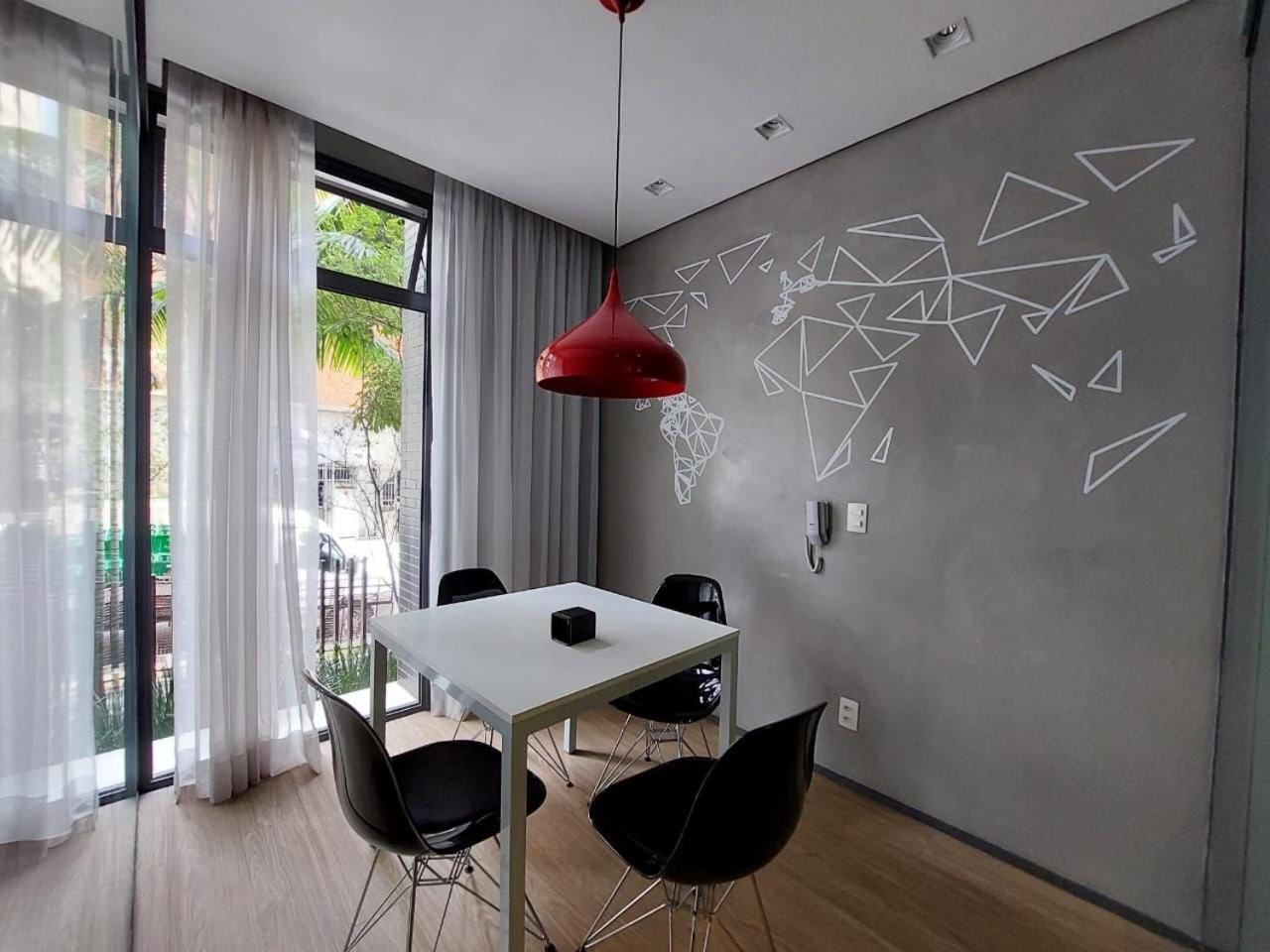 Studio novo junto a liberdade com garagem