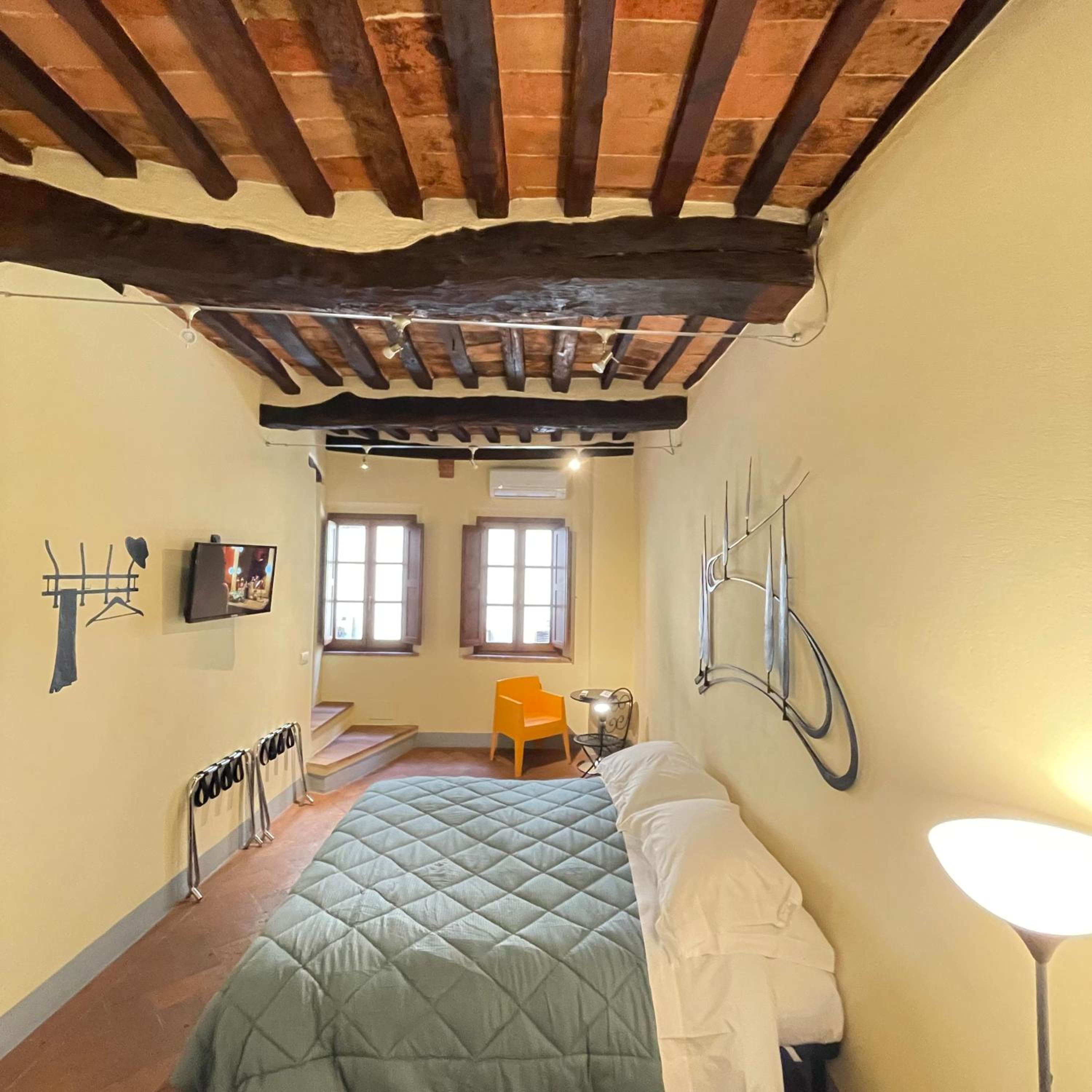 Guesthouse Via Di Gracciano - Adults Only photo 3