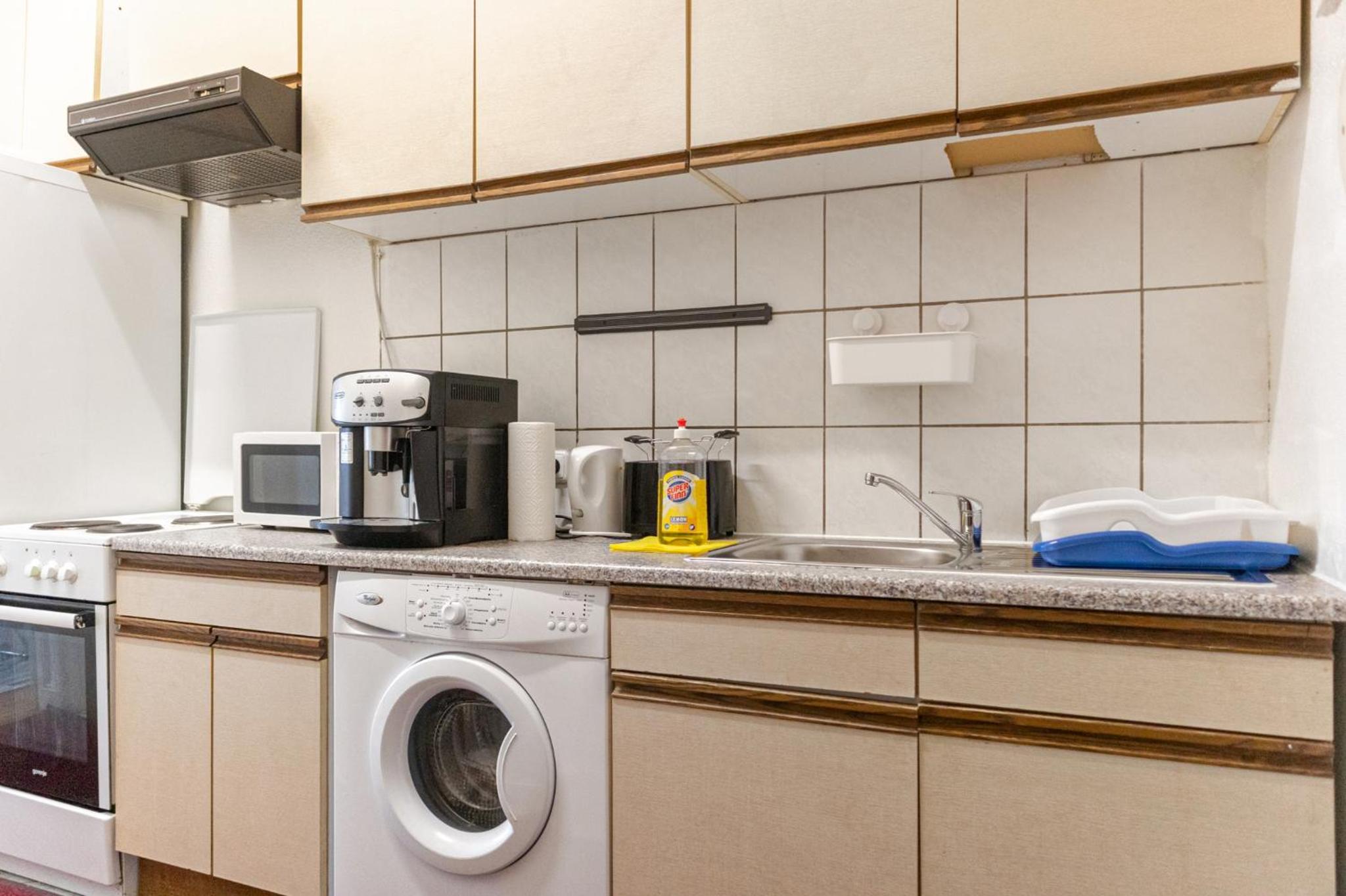 Homely Studio w/ Free Coffee near Millenium Tower