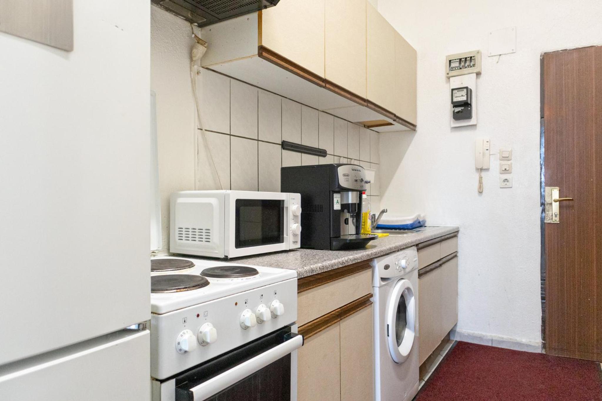 Homely Studio w/ Free Coffee near Millenium Tower