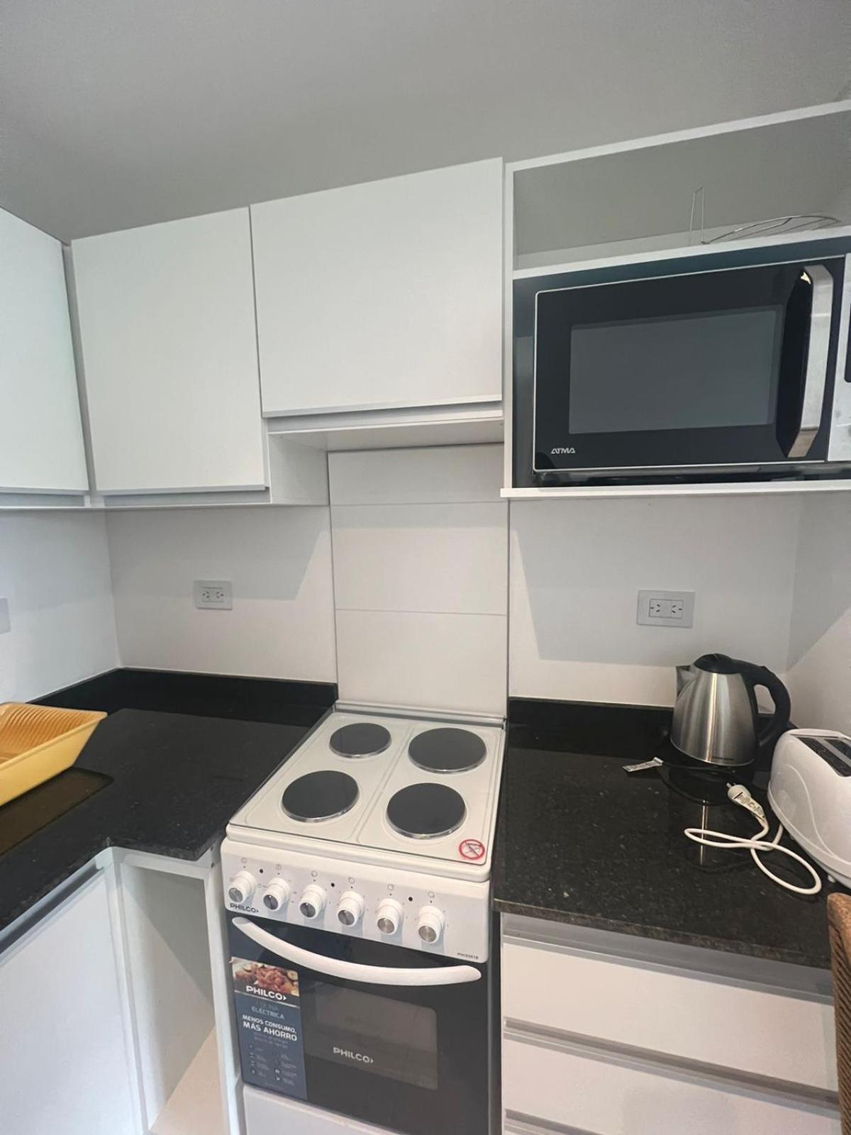 Departamento de UN dormitorio con parrilla privada!