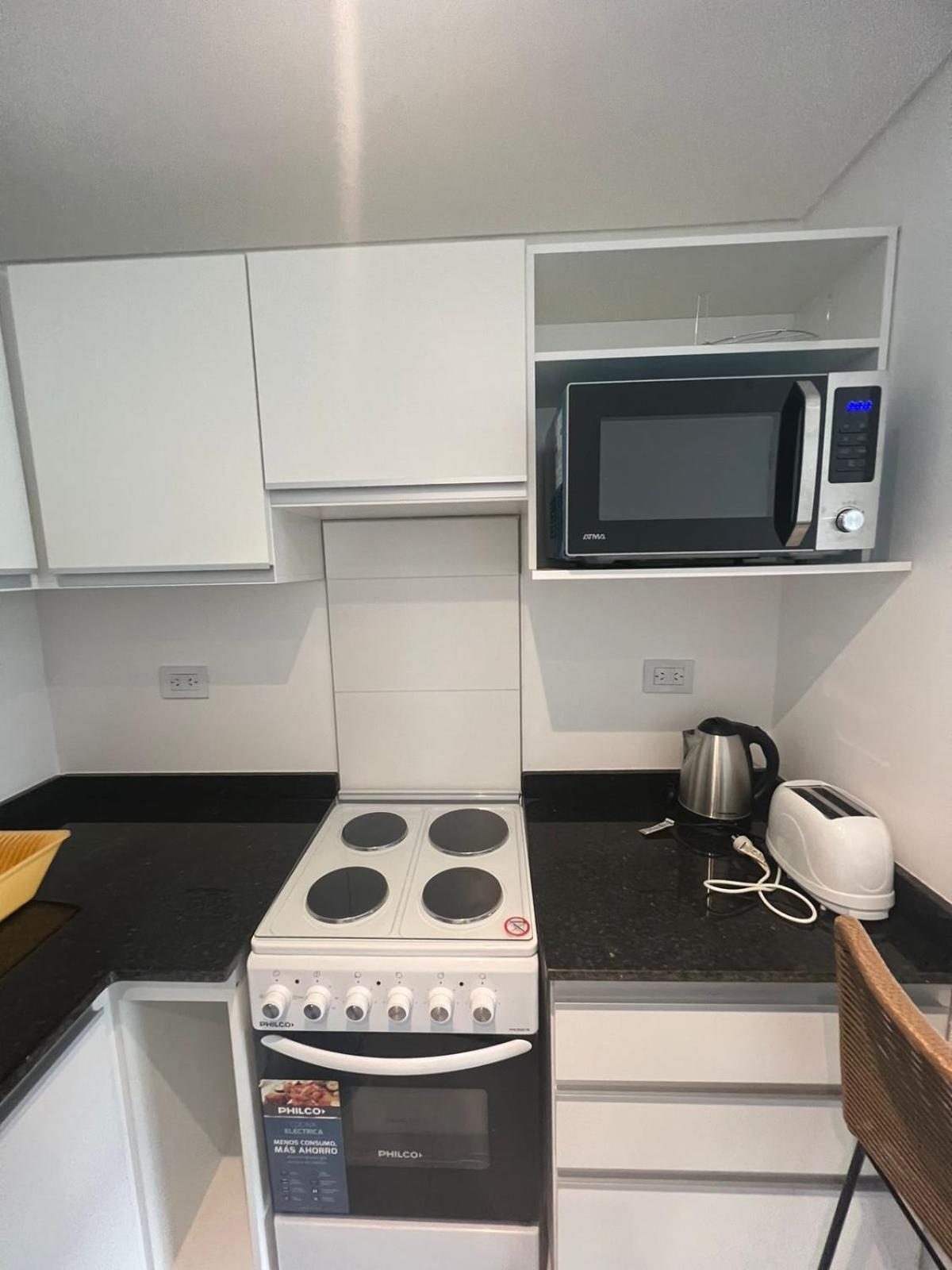 Departamento de UN dormitorio con parrilla privada!