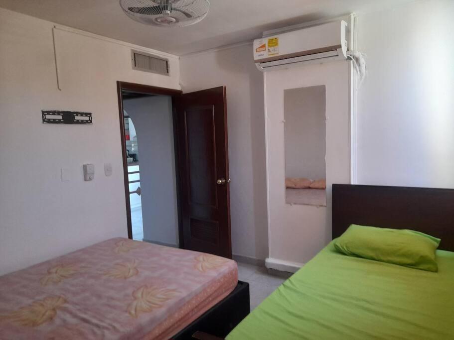 Apto Rodadero 2 habitaciones a 3 cuadras playa