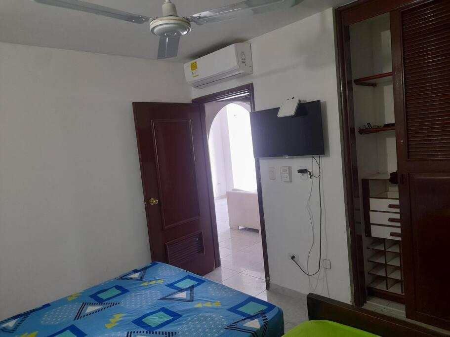 Apto Rodadero 2 habitaciones a 3 cuadras playa