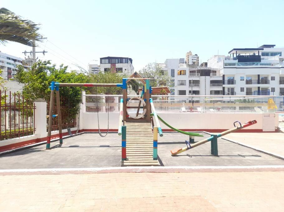 Apto Rodadero 2 habitaciones a 3 cuadras playa