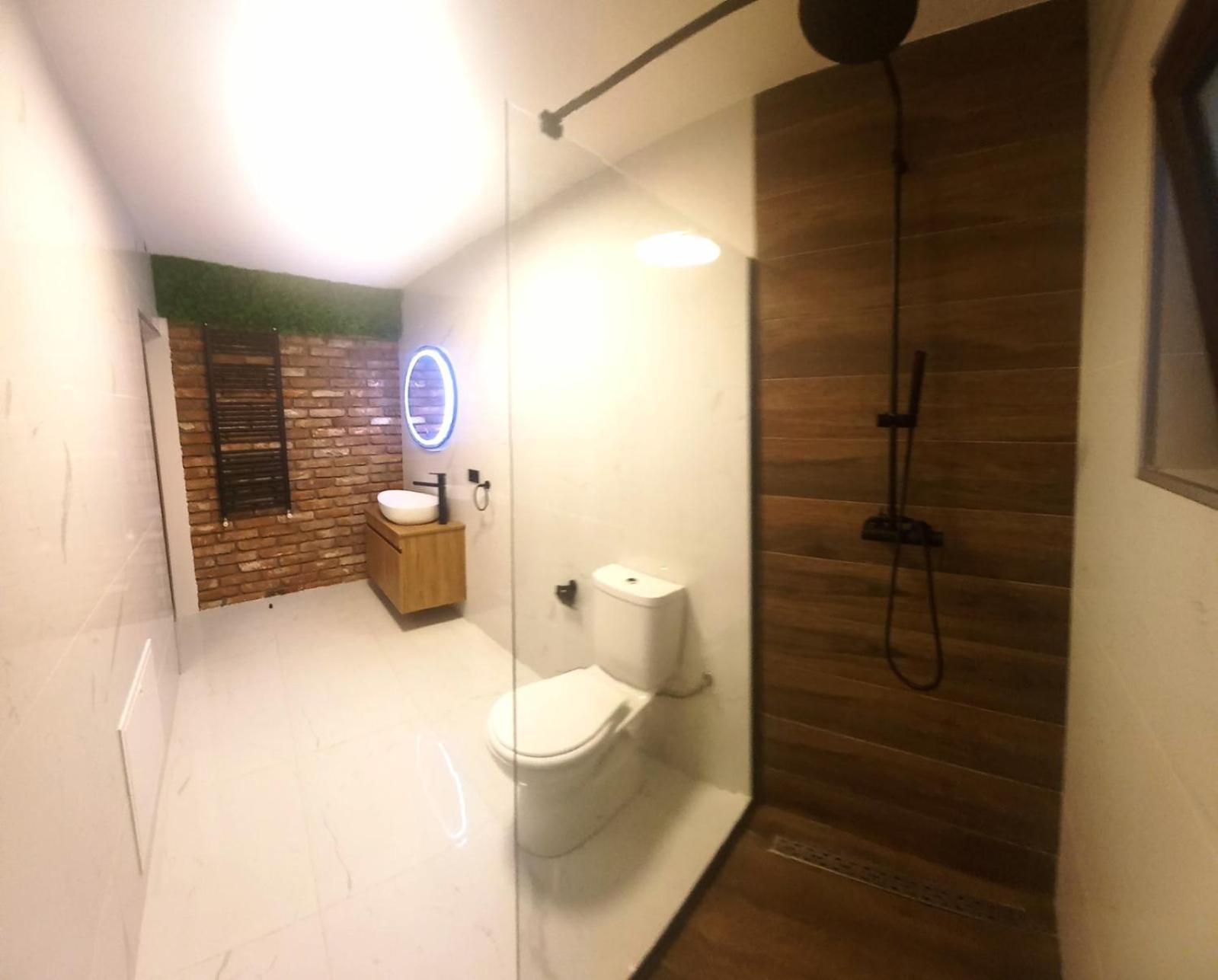 Belov Rooms and Apartments