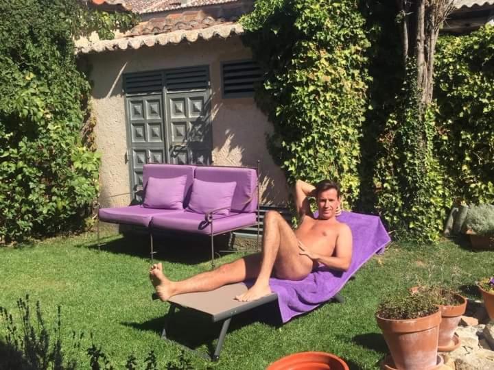 La Casona de Castilnovo - Gay Men Only