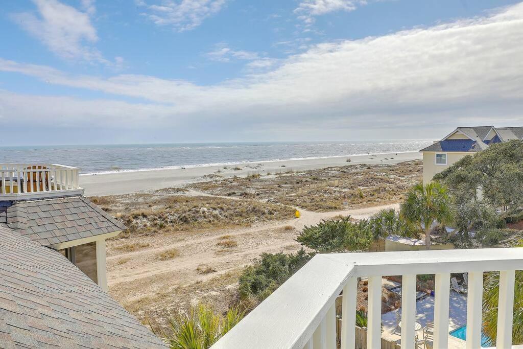 Port O' Call E303 - Sensational Oceanview! Top Floor!