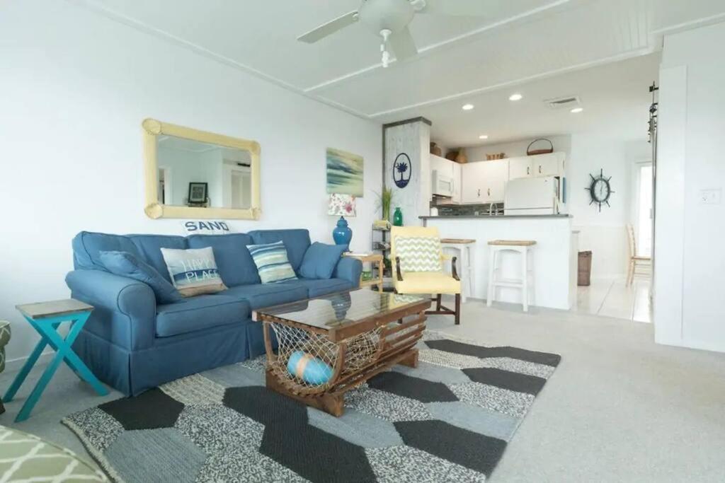 Port O' Call E303 - Sensational Oceanview! Top Floor!
