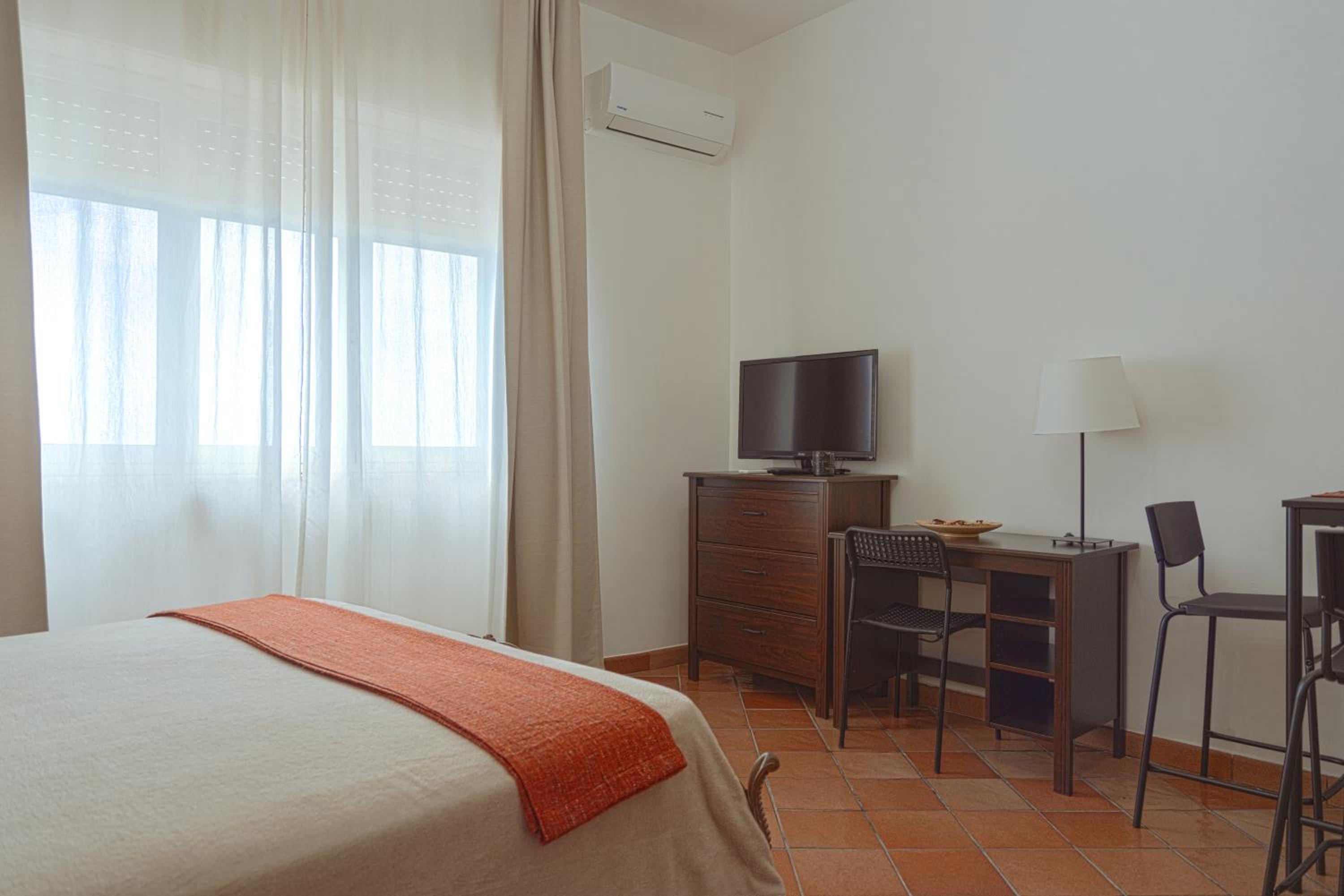 La Venere en Taormina — hotel room