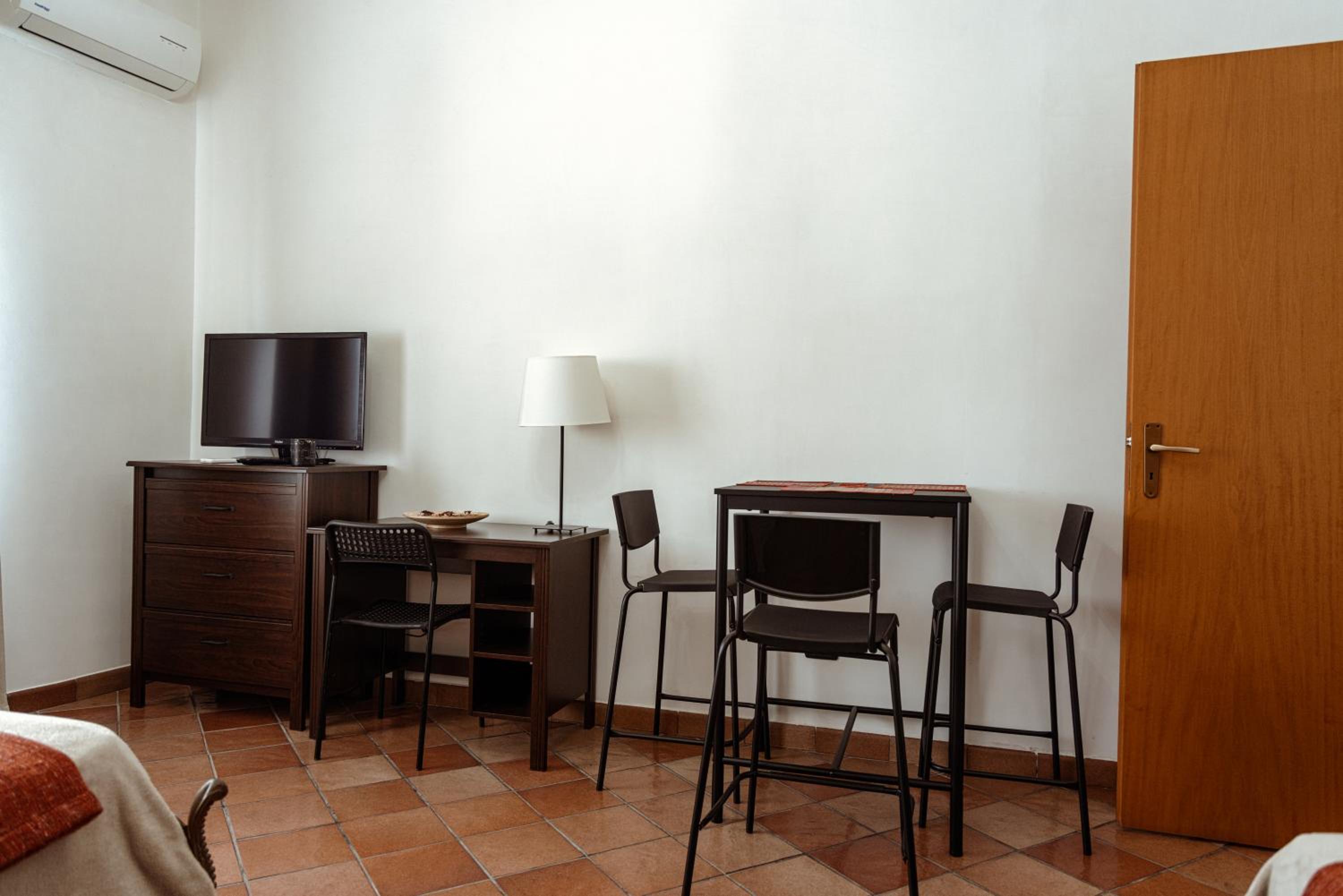 La Venere en Taormina — hotel room