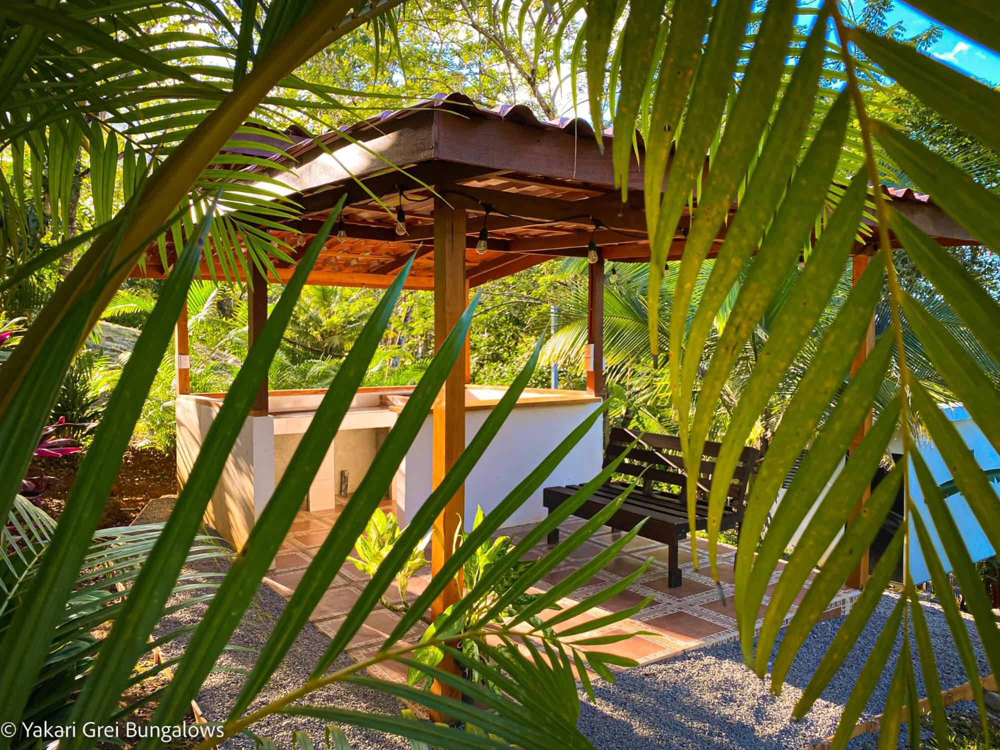 Bungalows Yakari Grei