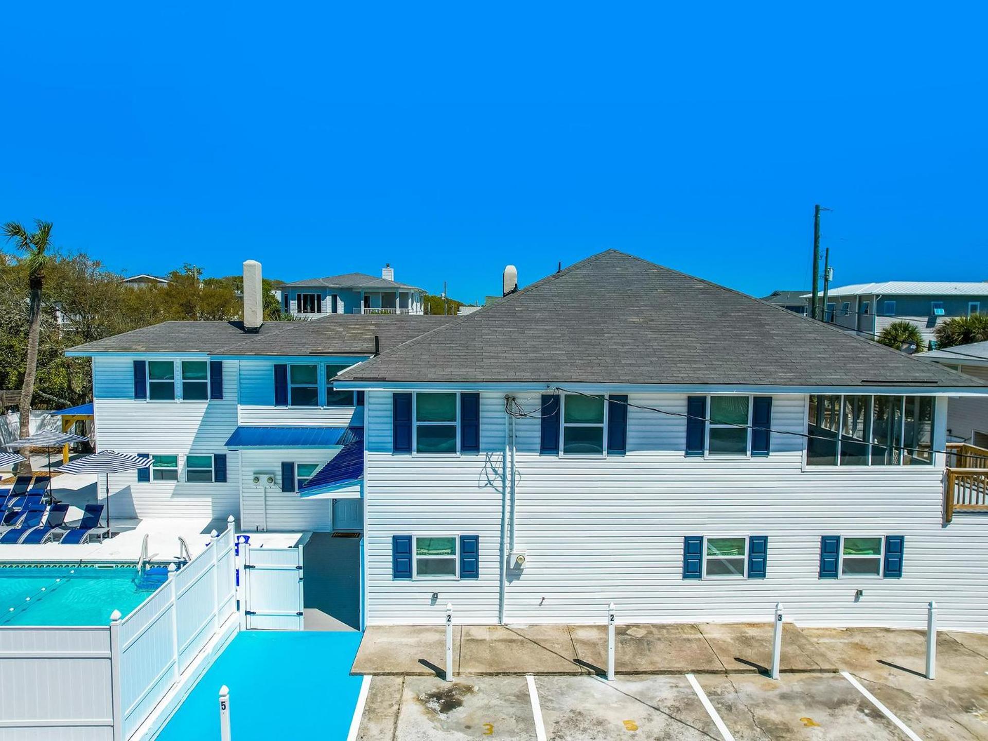 Beachside Villa Unit 5 view 4