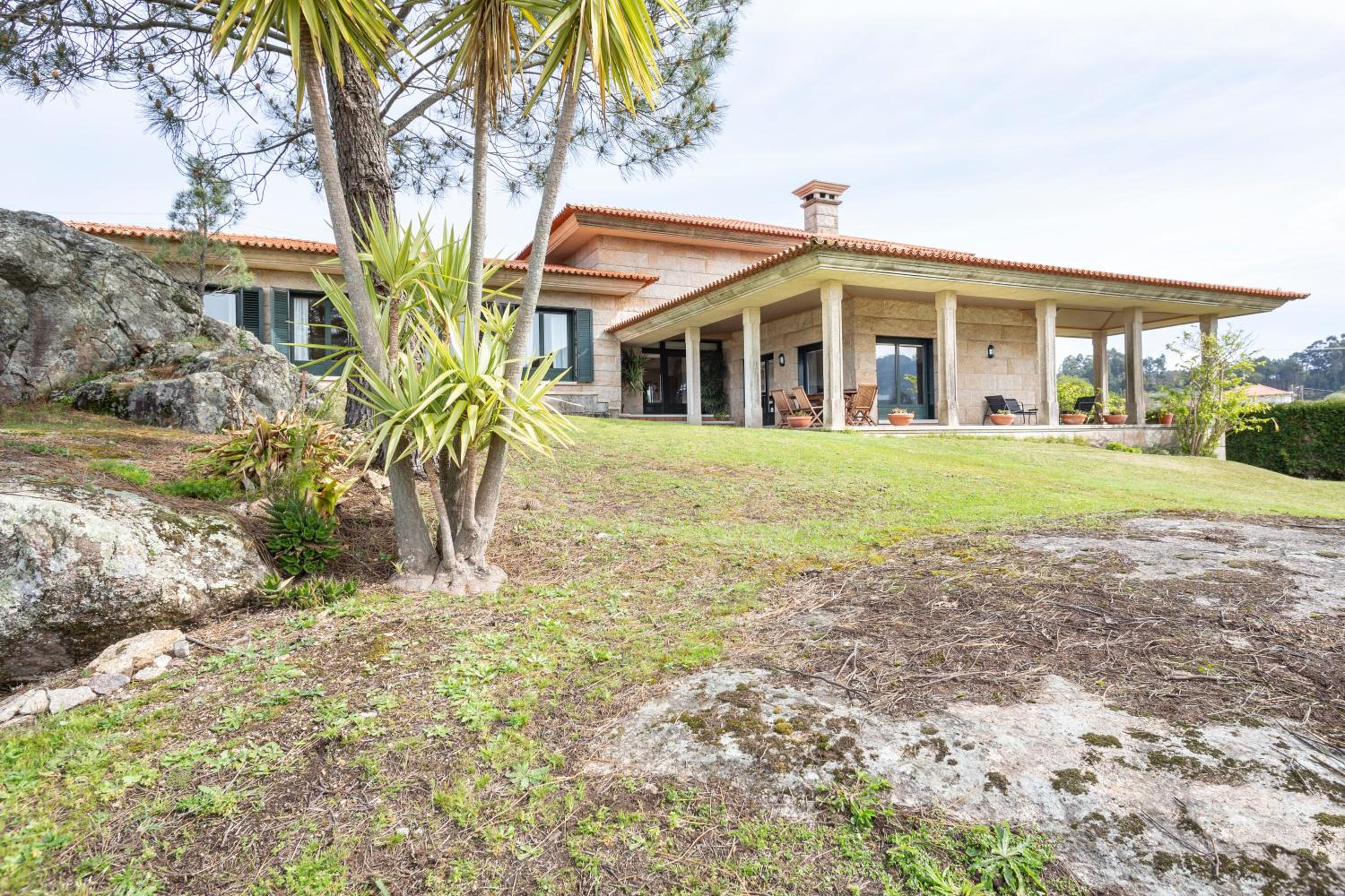 A Casa de Lamas view 2