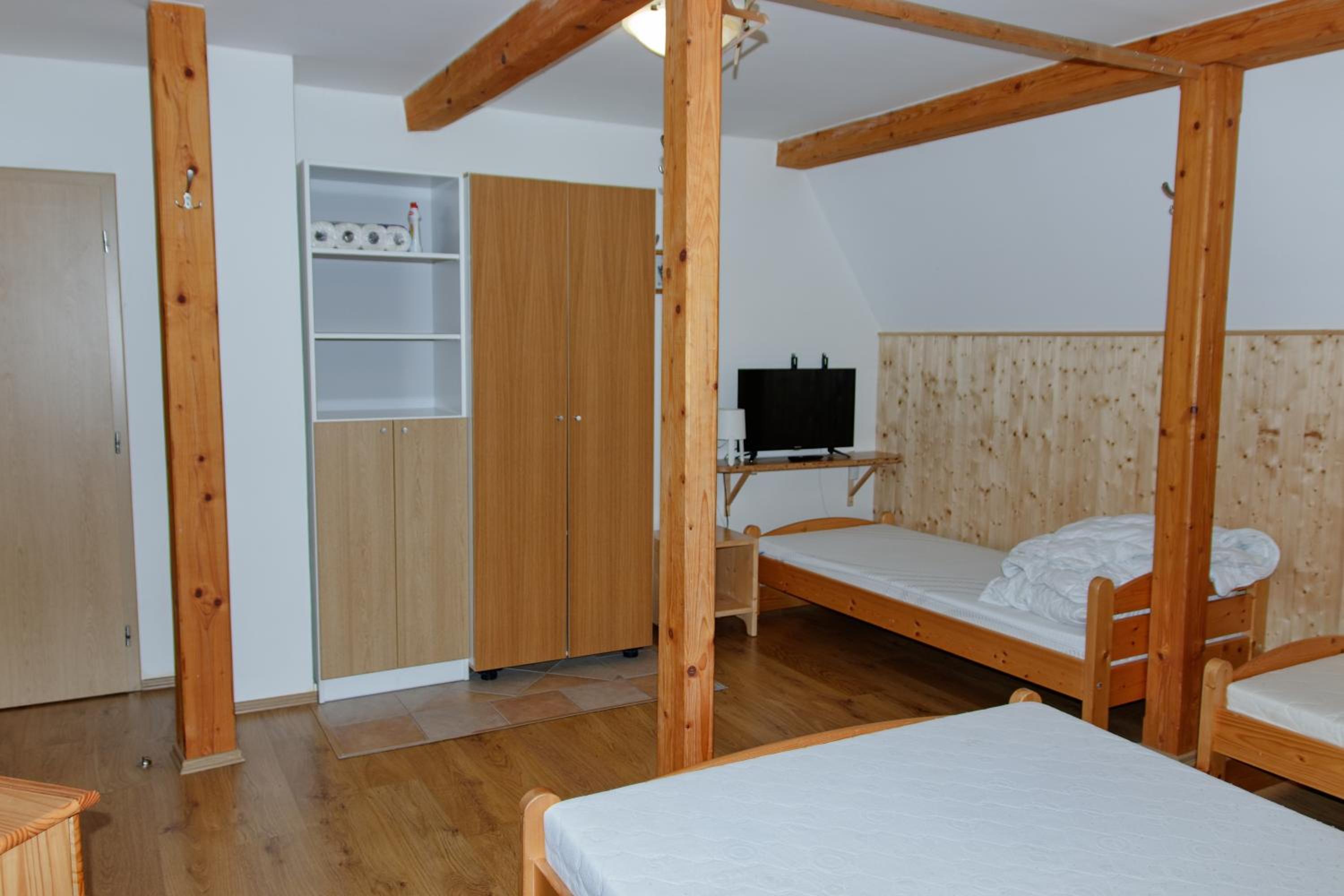 Photo 37