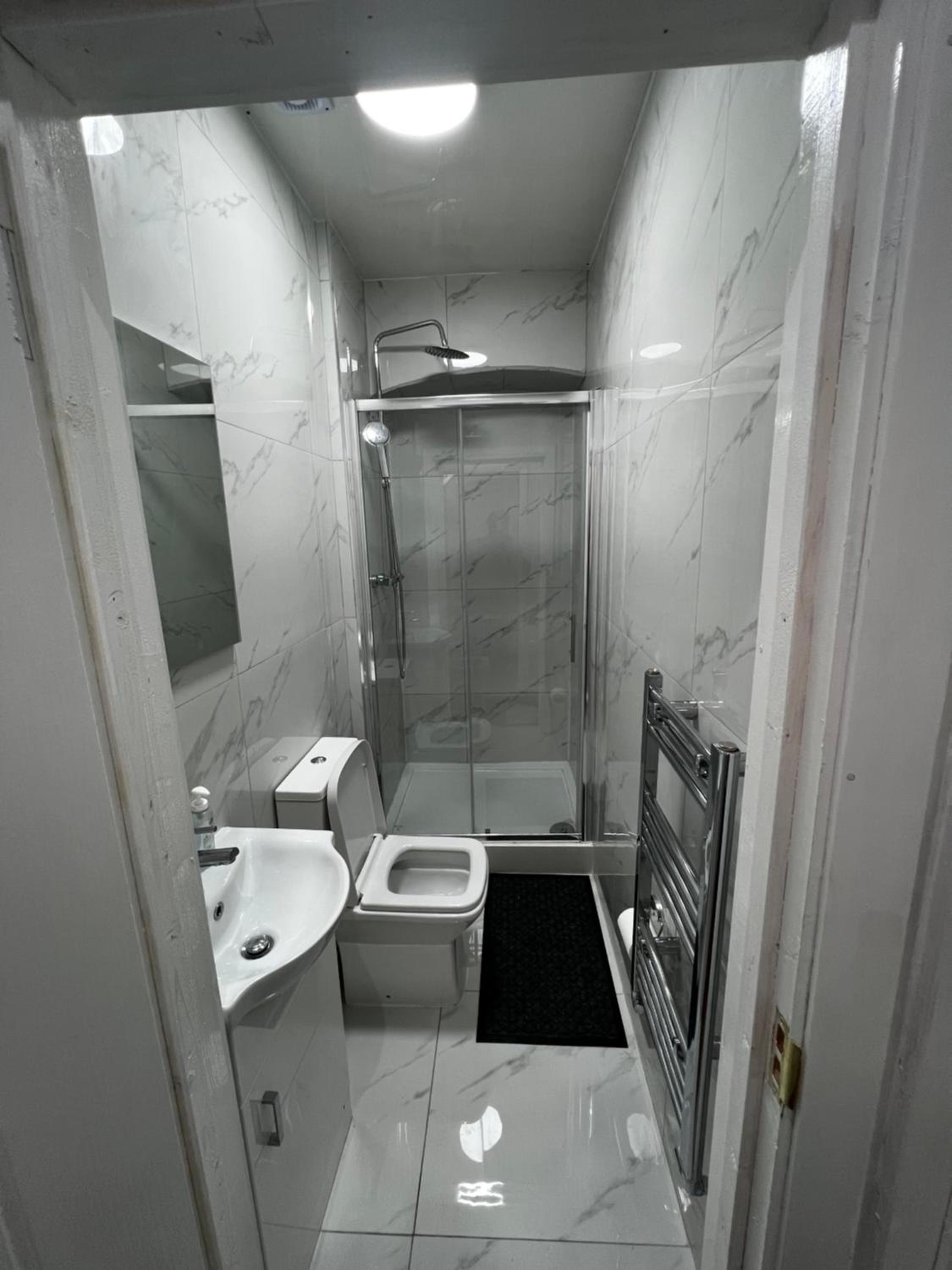 Good priced Accommodation in Sherperds bush