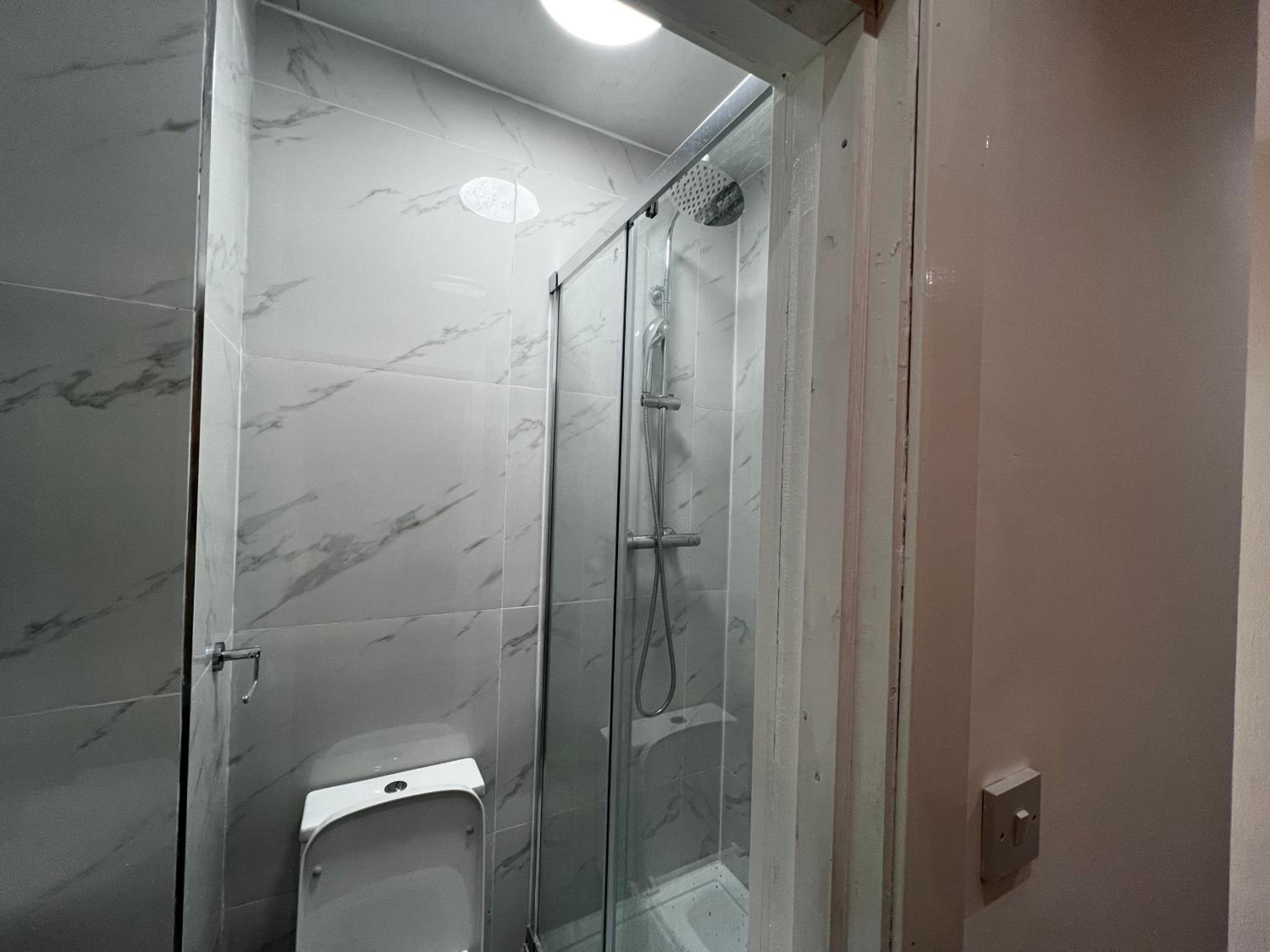 Good priced Accommodation in Sherperds bush