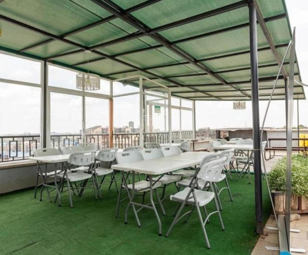 DG's Suites view 5