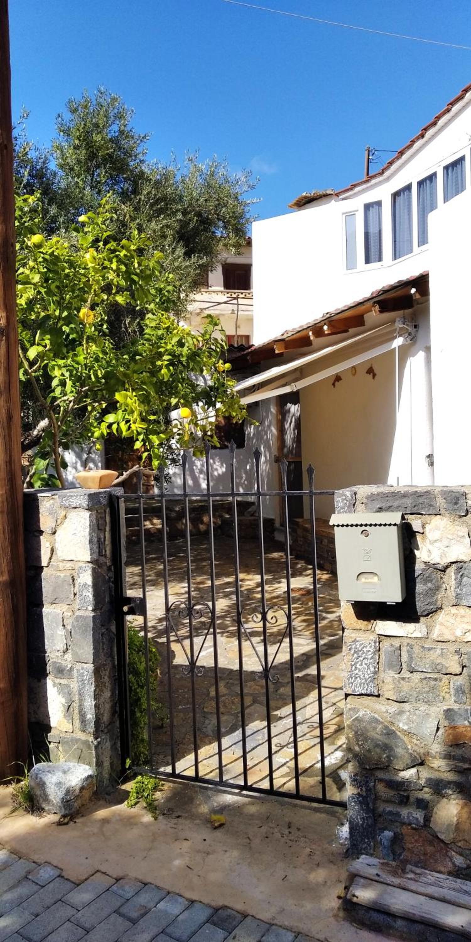 Traditional House in Elounda view 2