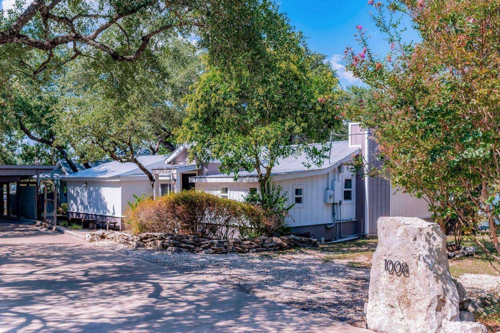 The Cottage on Lake Travis