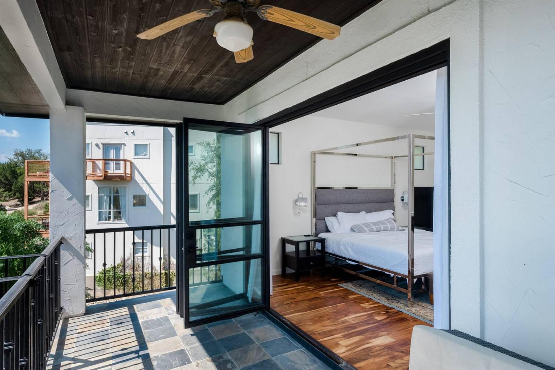 Lakeview Oasis view 3