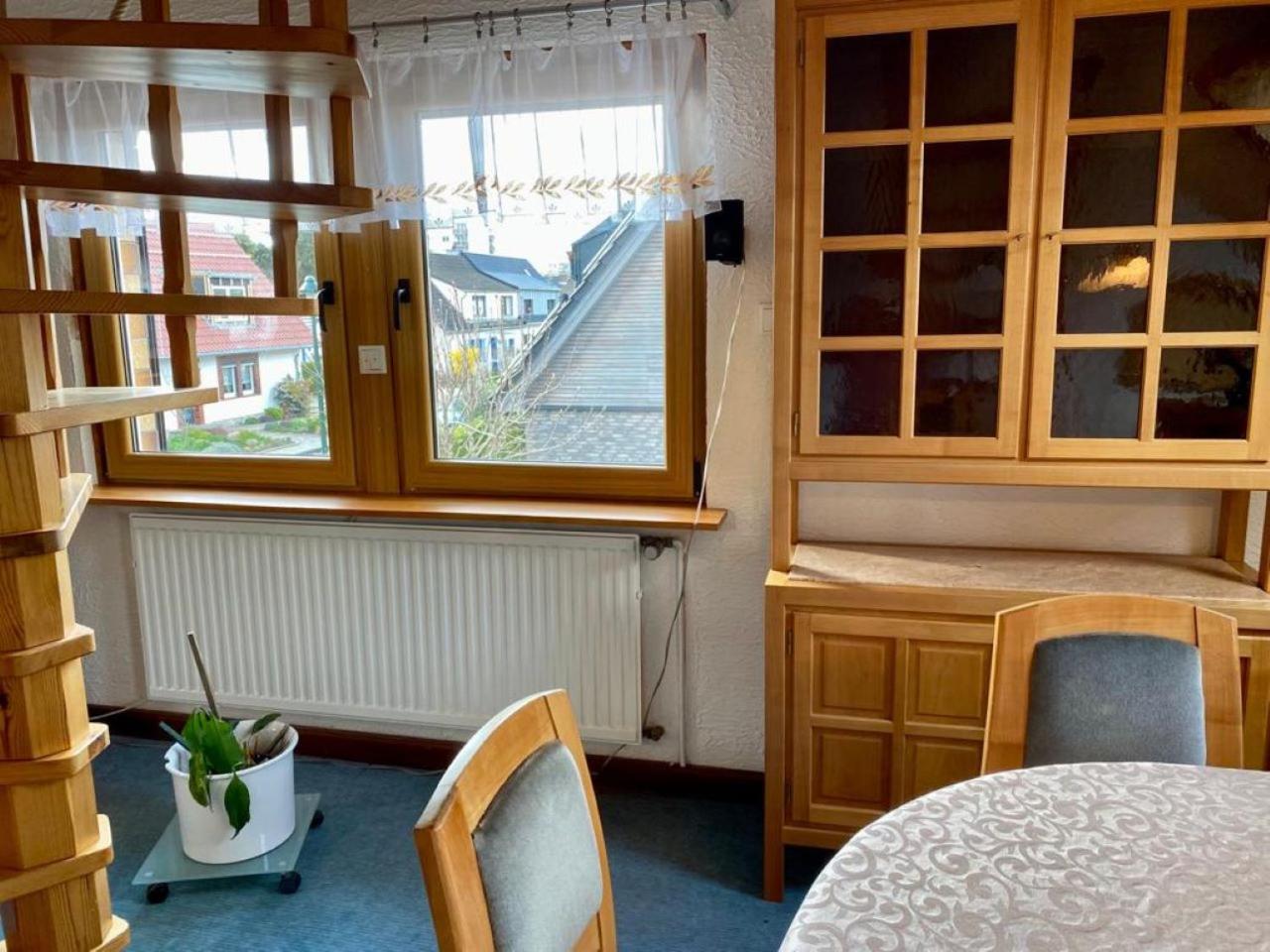 Cozy villa with garden, balcony and parking area in Düsseldorf