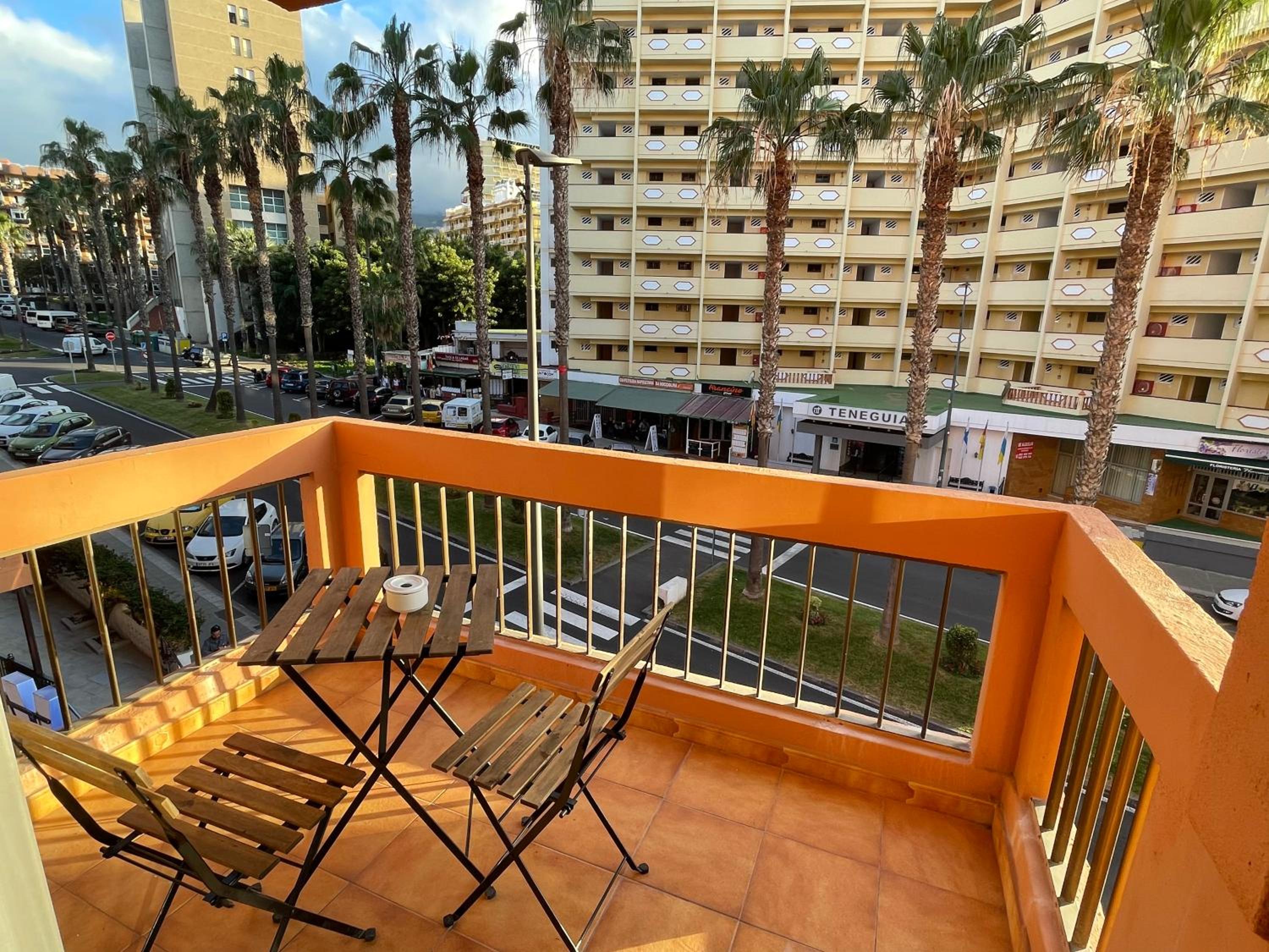 Apartamento en playa jardín