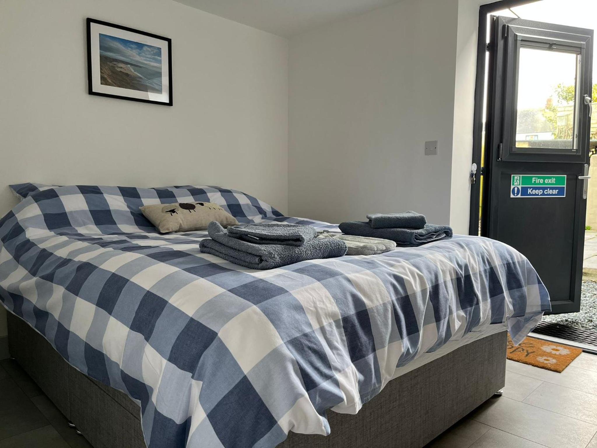 Stonecroft Cwtch