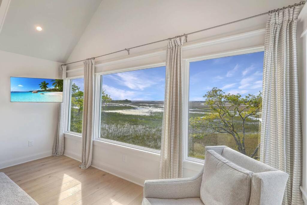 Marsh Island 9 - Best Sunset on the Island! Renovated Home!