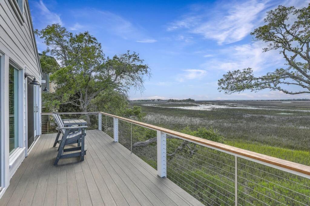 Marsh Island 9 - Best Sunset on the Island! Renovated Home!