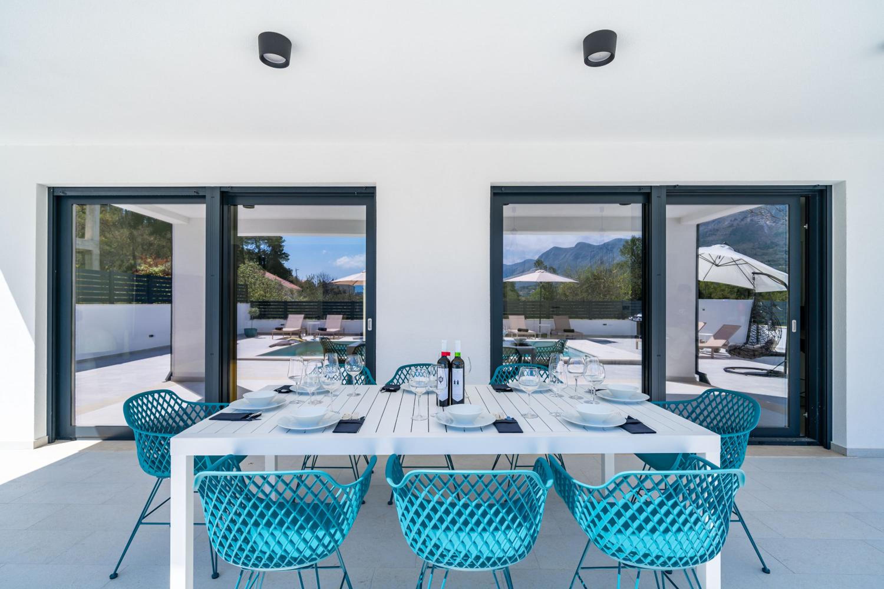 Villa Invigo - Brand New Private Pool Villa photo 4
