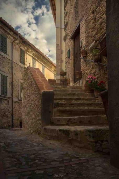 Torre delle rondini view 4
