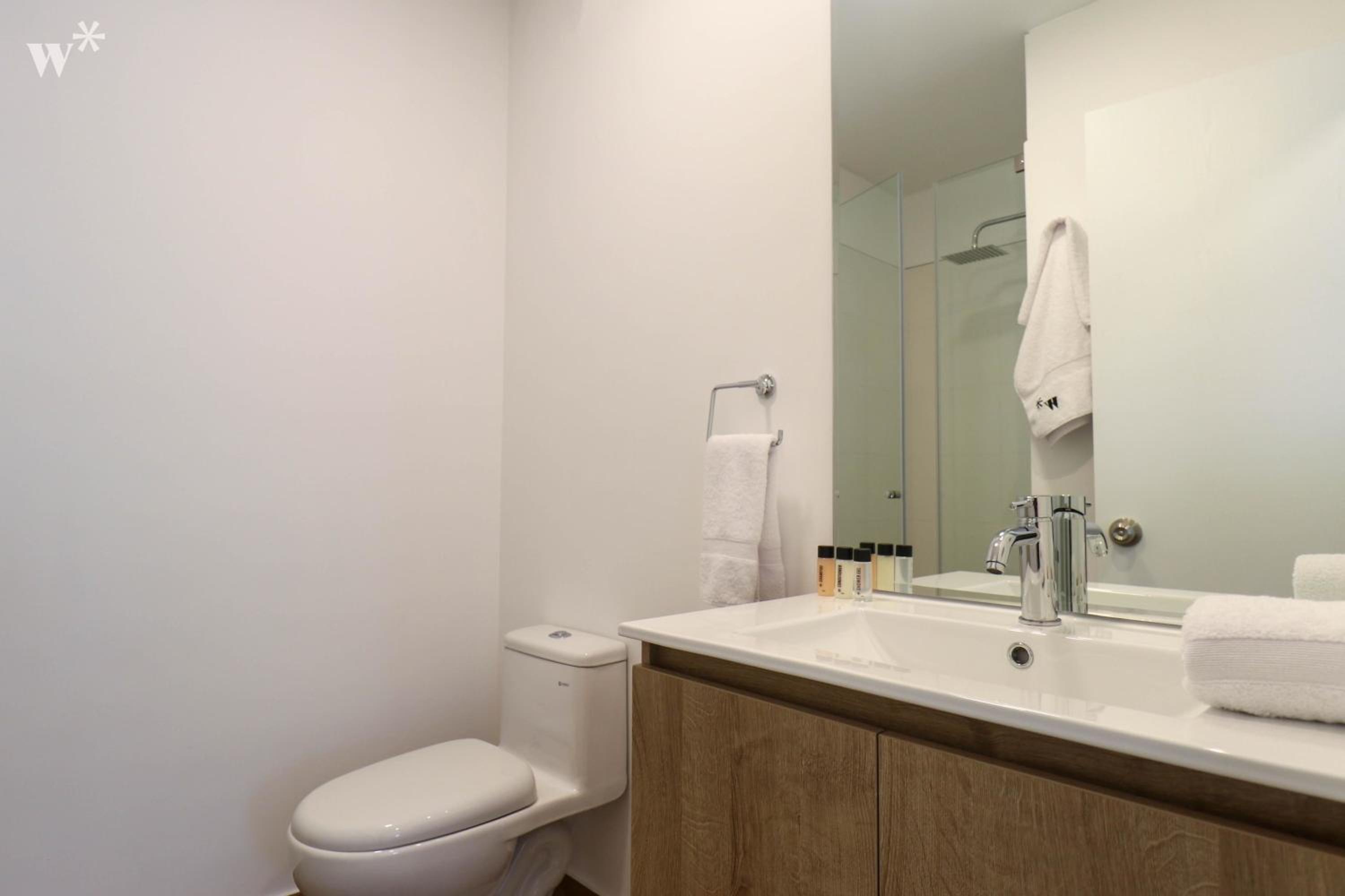 Spacious 2BR in Miraflores