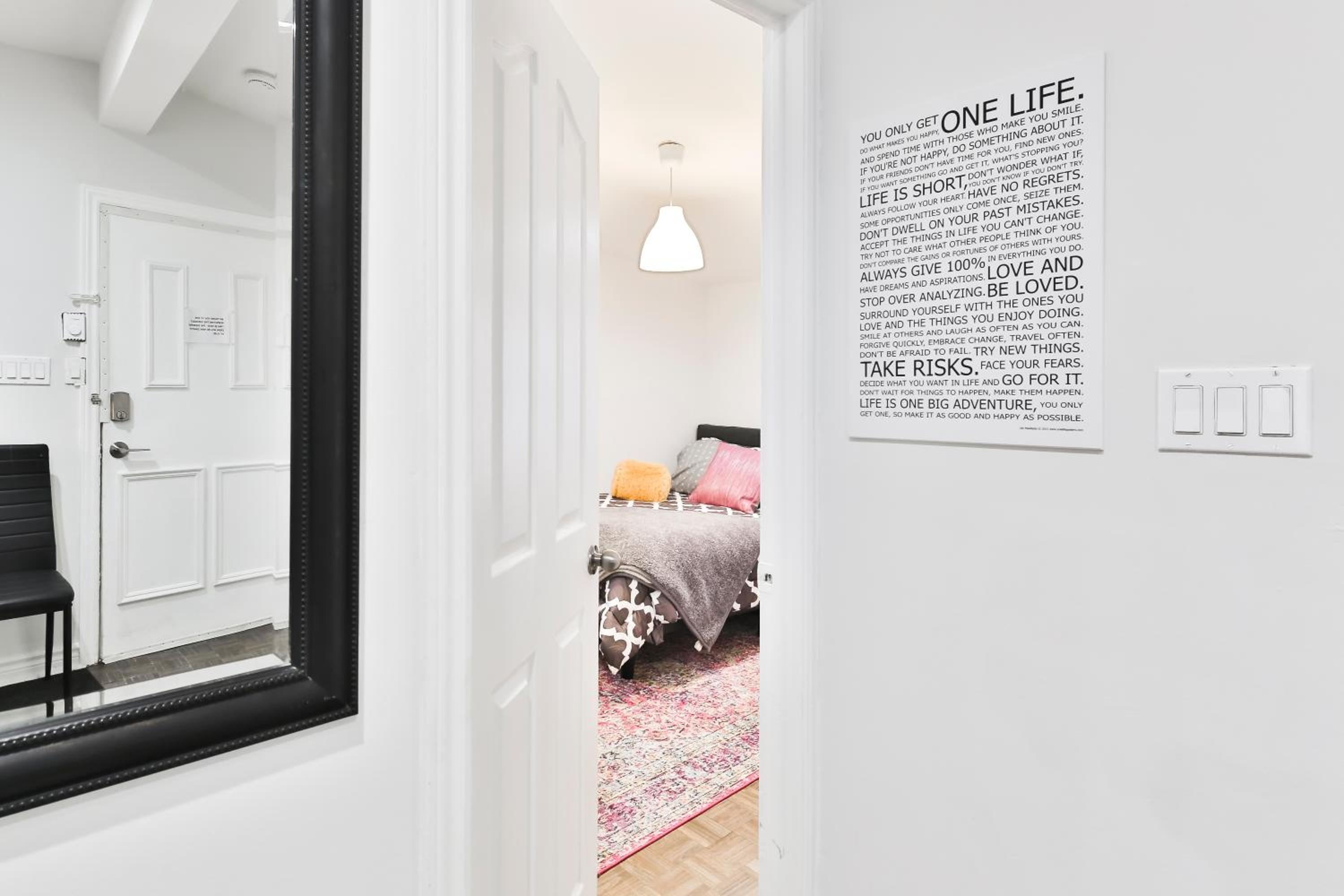 250 METERS to METRO BERRI UQAM - Spacious fully equipped APARTMENTS - 1 FREE PARKING per unit - in-unit Washer & Dryer - fully stocked KITCHEN - WORKSPACE 