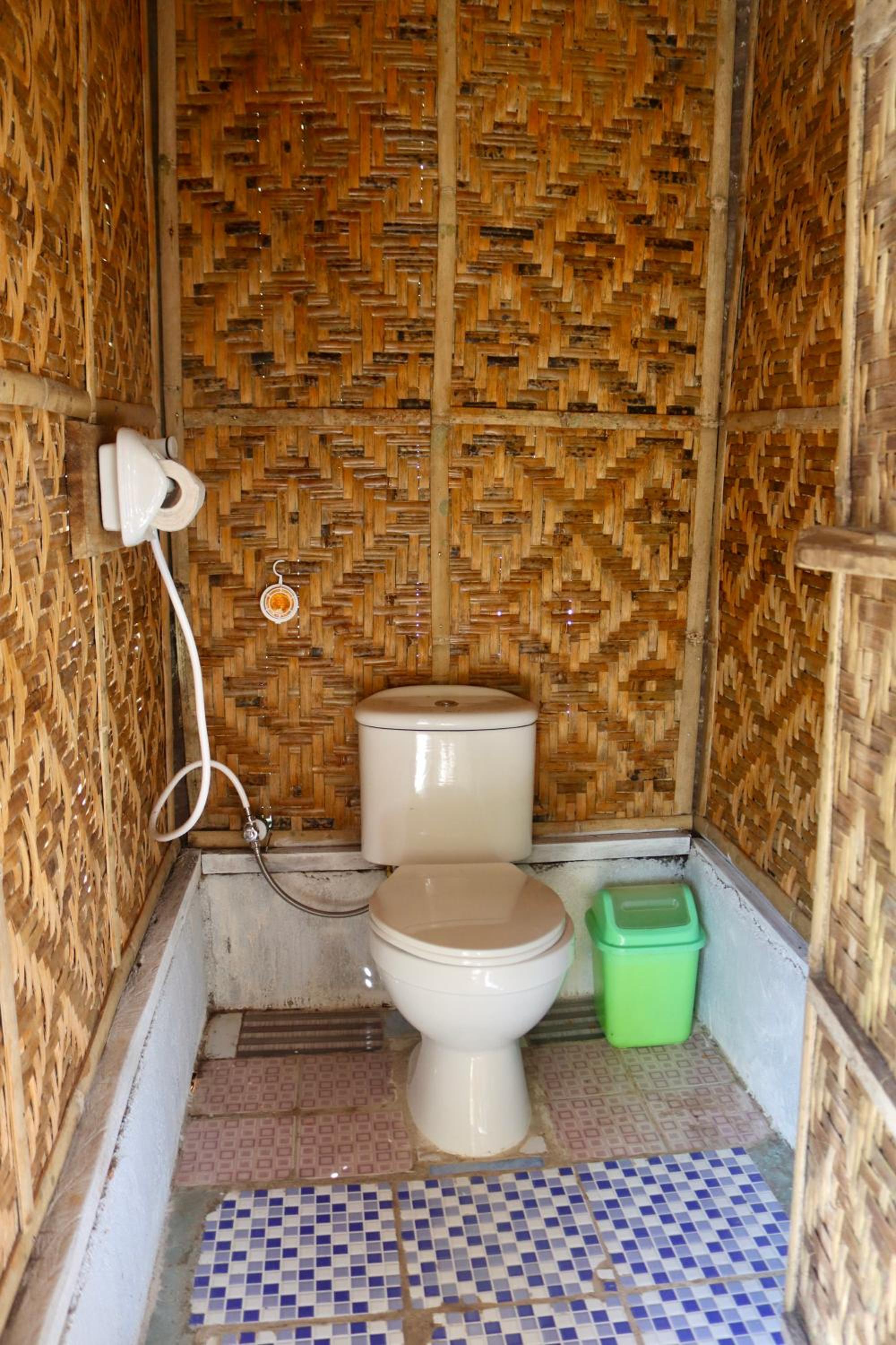Bohol Hammock Hostel