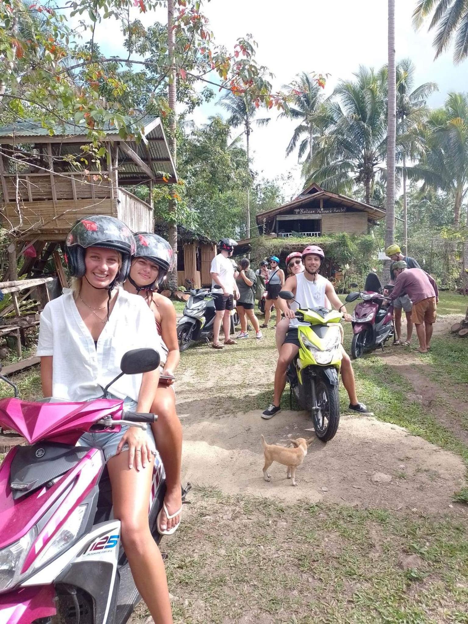Bohol Hammock Hostel