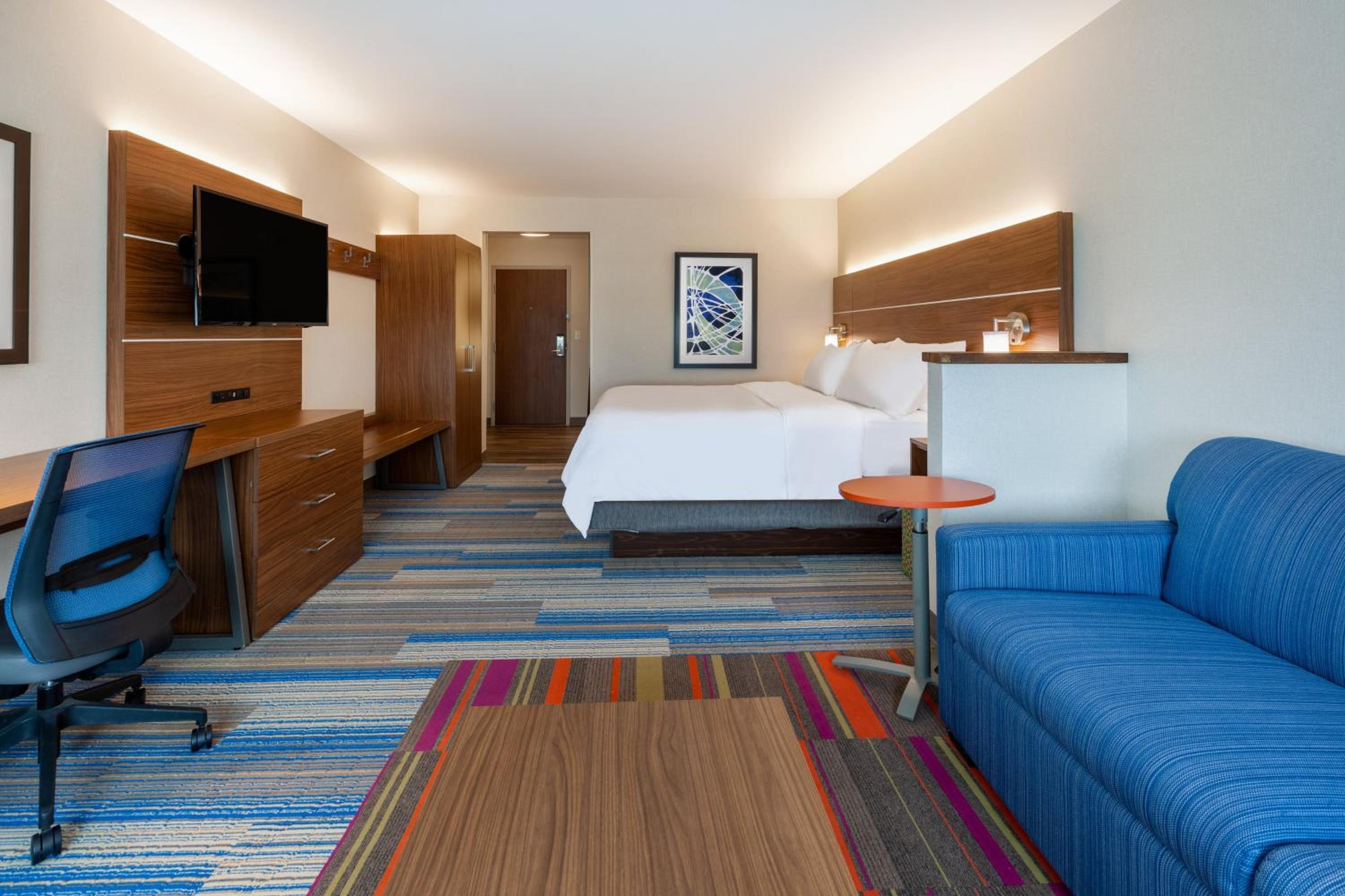 Brunswick Vacations - Holiday Inn Express Suites Brunswick-Harpers Ferry Area, an IHG Hotel - Property Image 13