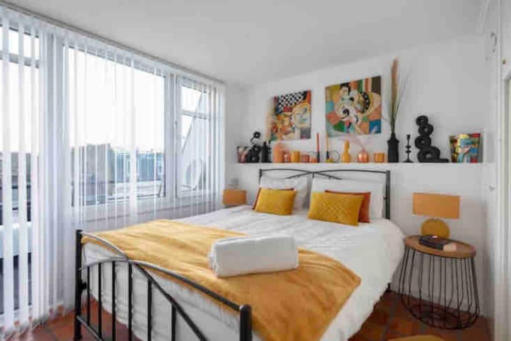Hyde Park Rooftop Apartment