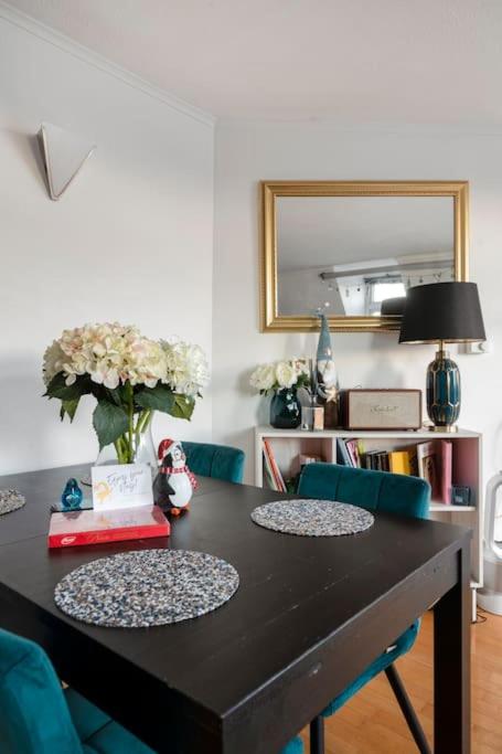 Hyde Park Rooftop Apartment
