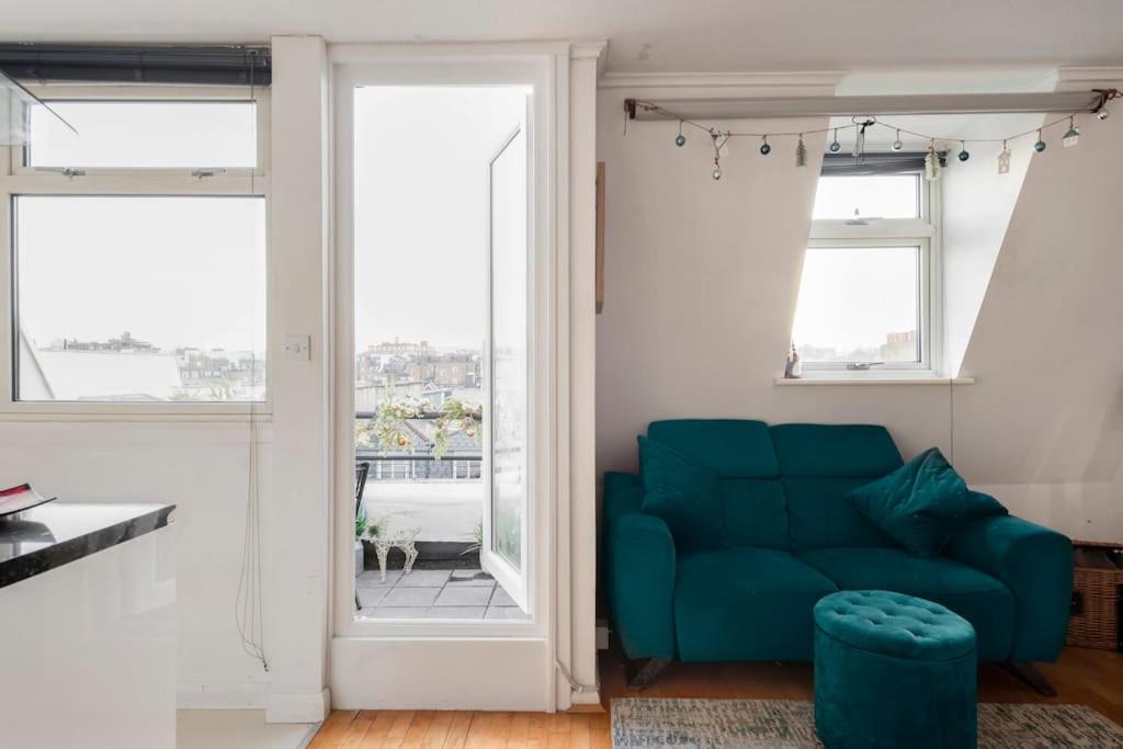 Hyde Park Rooftop Apartment