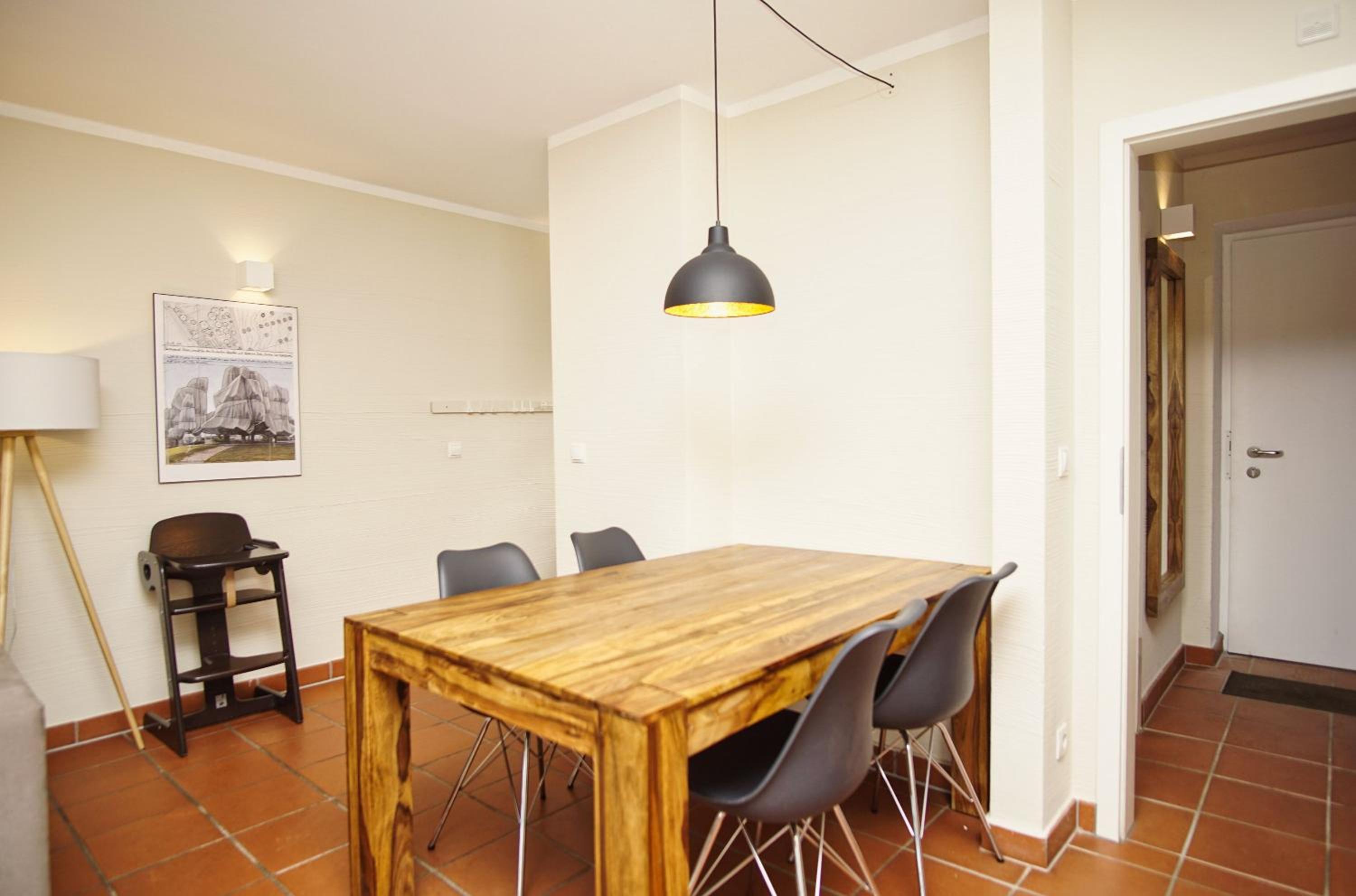 strandnahe Ferienwohnung mit eigener Terrasse - Feriendorf Bakenberg FeWo D06