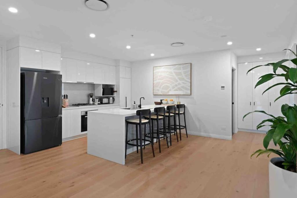 New 3 Bed Penthouse Resort style complex