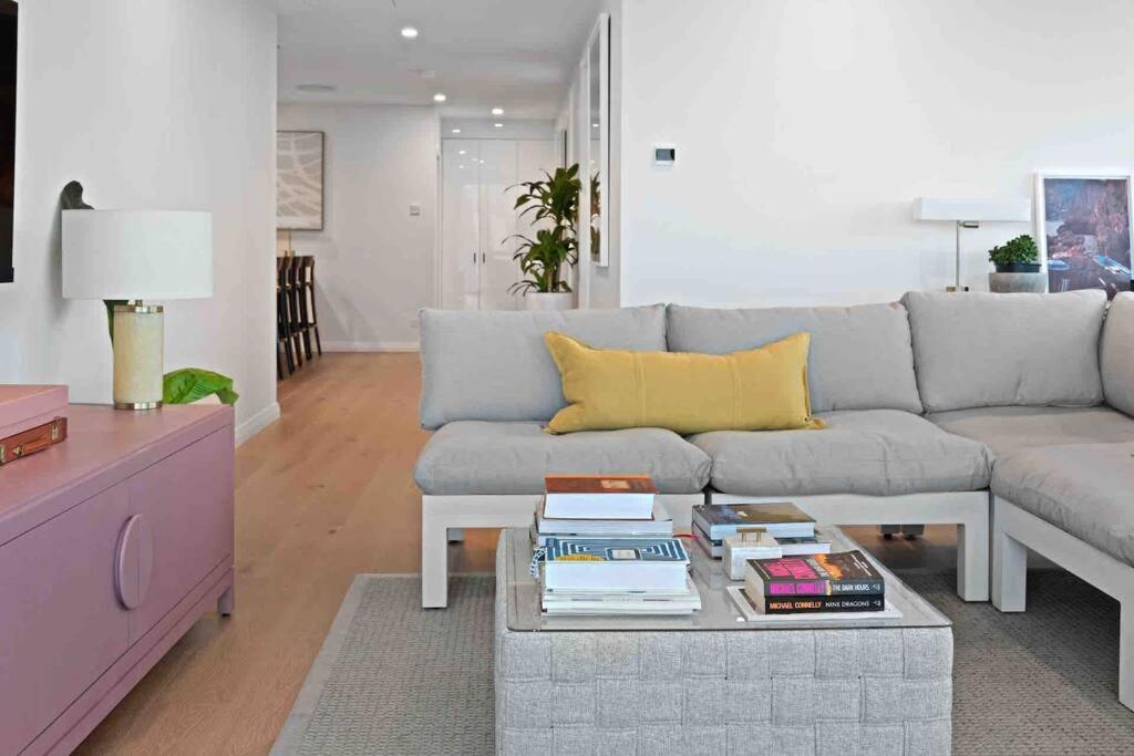New 3 Bed Penthouse Resort style complex