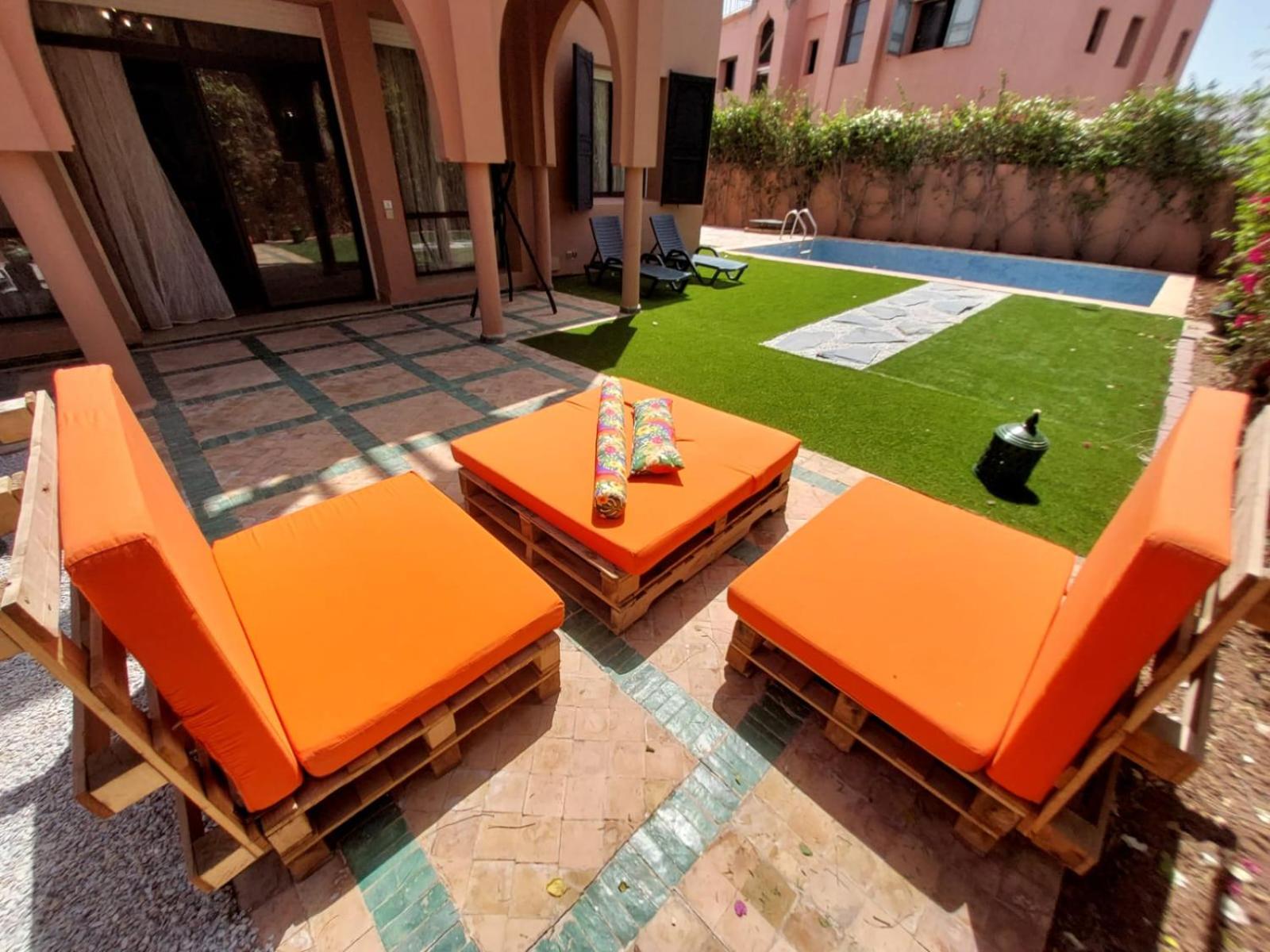 Villa Dahlia view 4