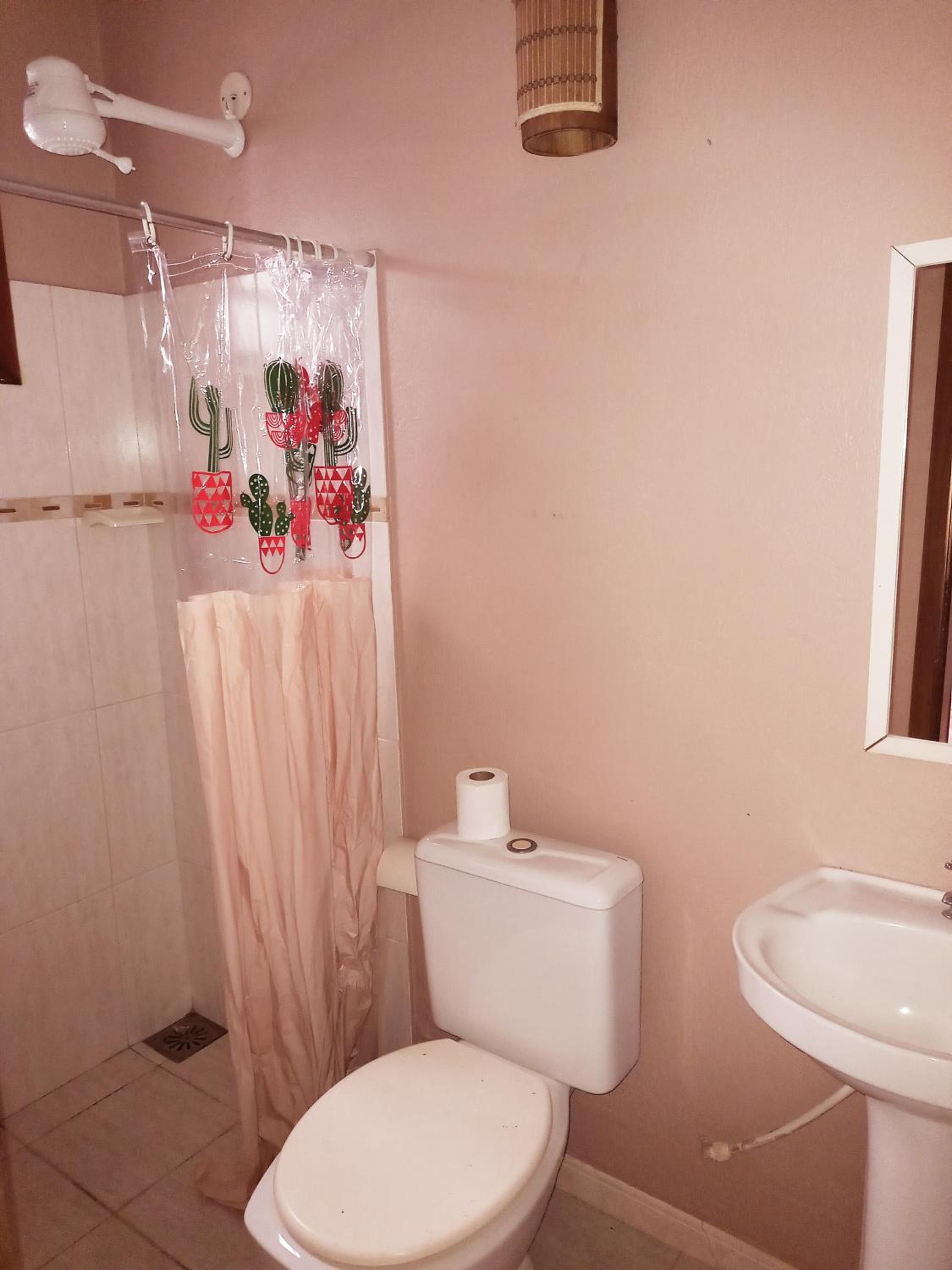 Linda Casa no Jardim Mariléa com Área Gourmet e Hidromassagem!